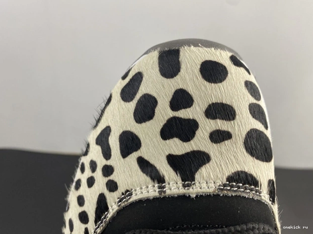 Chep Onekick JORDAN 11 INSTINCT AIR AR0715-010 ANIMAL 0810